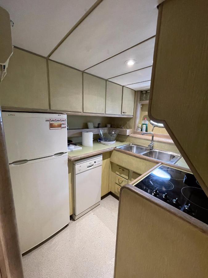 Hotel Yacht Sotavento Sant Adrià de Besòs Exteriör bild