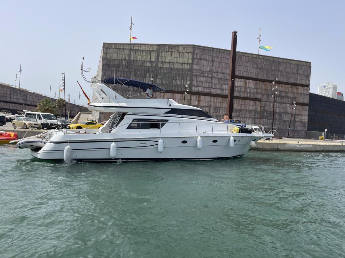 Hotel Yacht Sotavento Sant Adrià de Besòs Exteriör bild