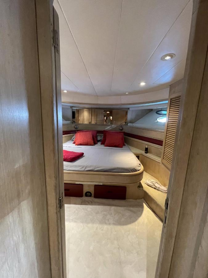 Hotel Yacht Sotavento Sant Adrià de Besòs Exteriör bild